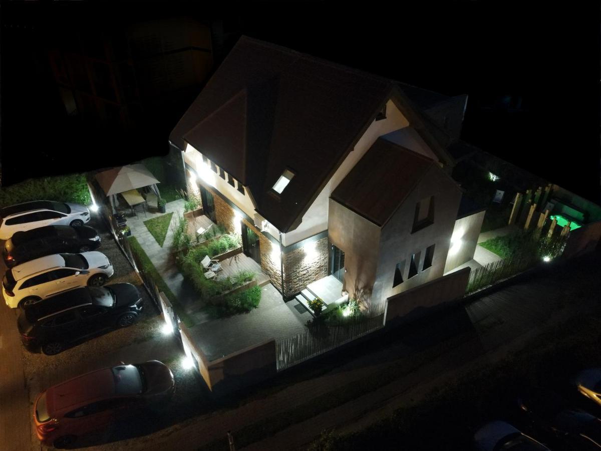 "Ku Sloncu" -Pokoje& Apartamenty - Jastrzębia Góra Exteriör bild