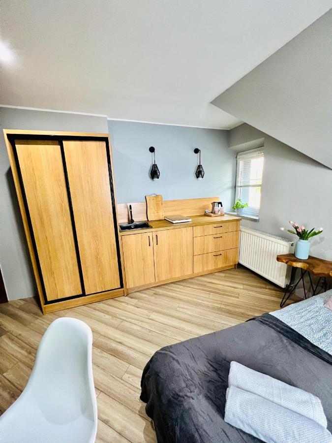 "Ku Sloncu" -Pokoje& Apartamenty - Jastrzębia Góra Exteriör bild