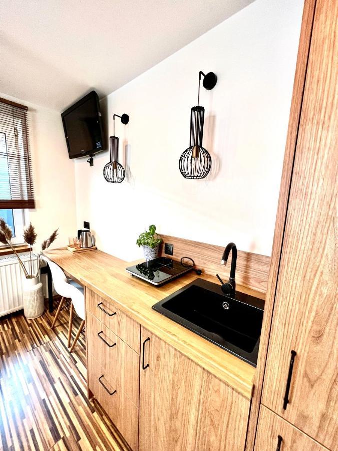 "Ku Sloncu" -Pokoje& Apartamenty - Jastrzębia Góra Exteriör bild