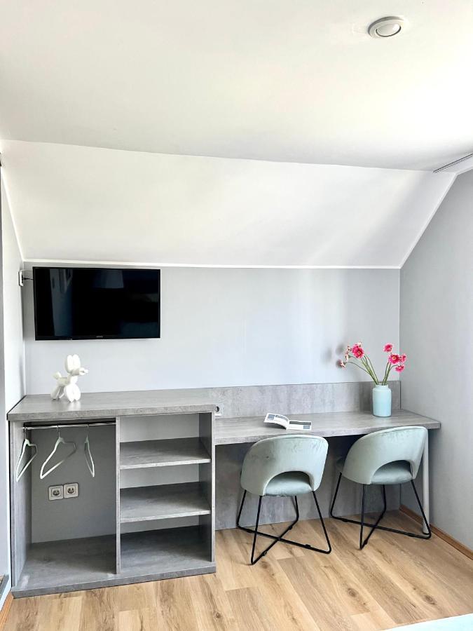 "Ku Sloncu" -Pokoje& Apartamenty - Jastrzębia Góra Exteriör bild