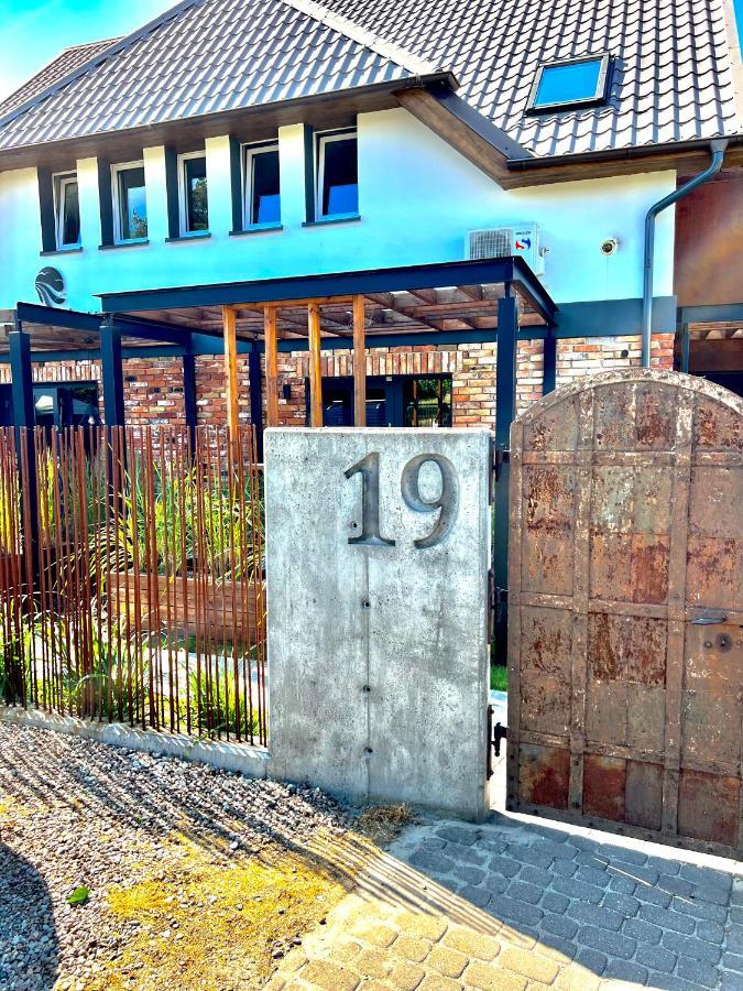 "Ku Sloncu" -Pokoje& Apartamenty - Jastrzębia Góra Exteriör bild