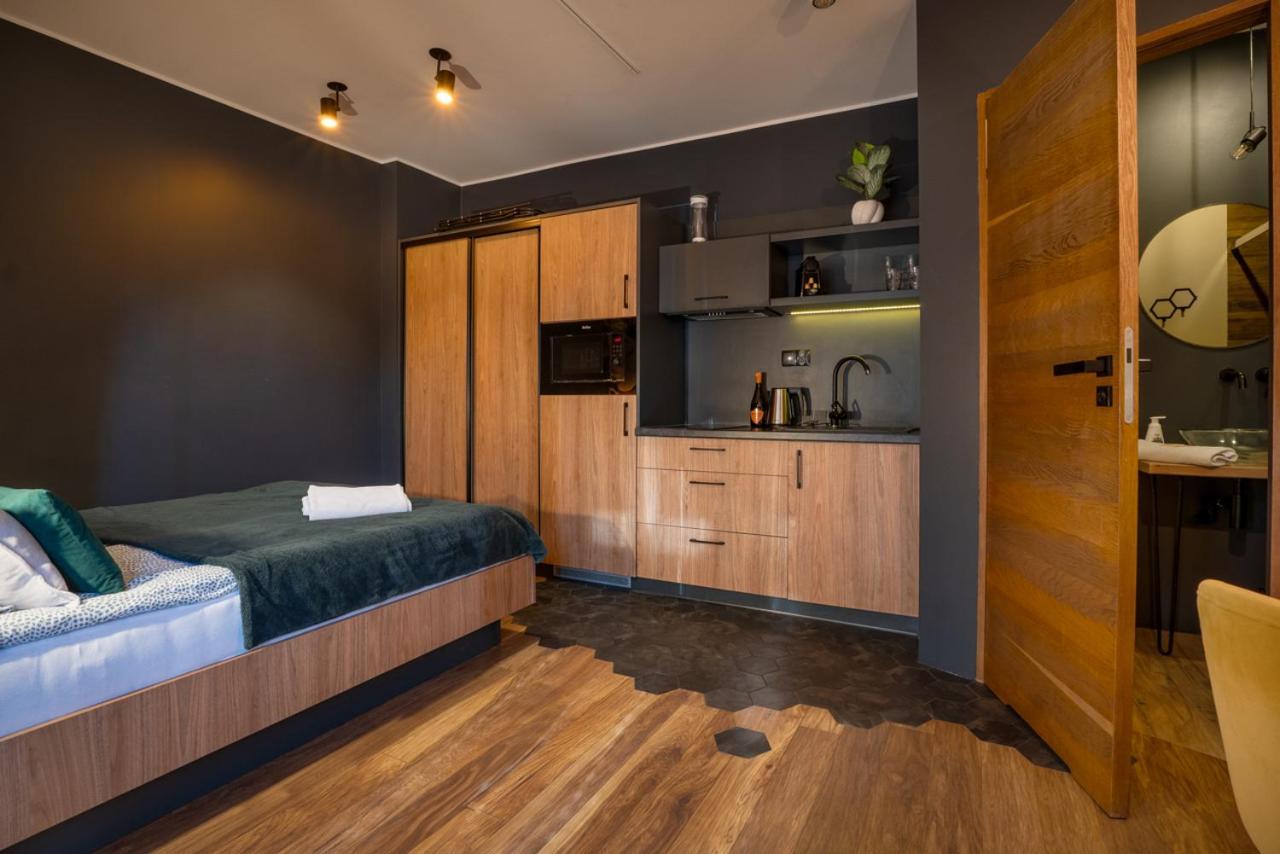 "Ku Sloncu" -Pokoje& Apartamenty - Jastrzębia Góra Exteriör bild