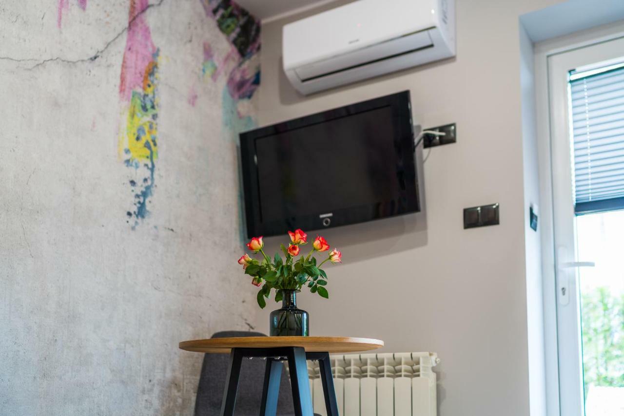 "Ku Sloncu" -Pokoje& Apartamenty - Jastrzębia Góra Exteriör bild